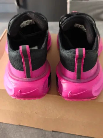 Used Nike Zoom Invincible Run 3 FK bike — image 4 of 7