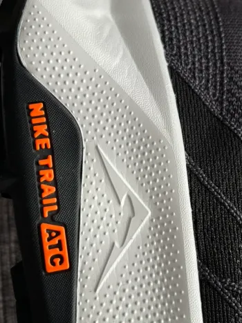 Nike Wildhorse 10 bike usato — immagine 9 di 15