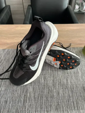 Nike Wildhorse 10 Running Shoes usato