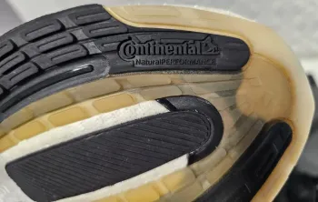 Used Adidas Ultraboost Light bike — image 10 of 10