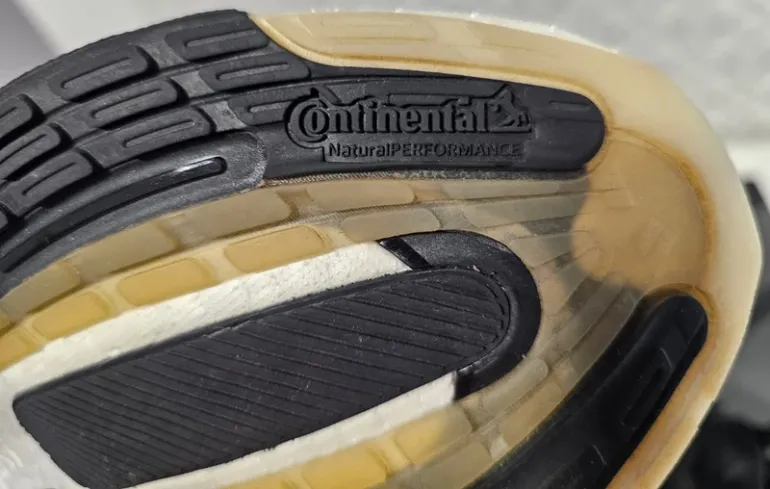 Used Adidas Ultraboost Light bike — image 10 of 10