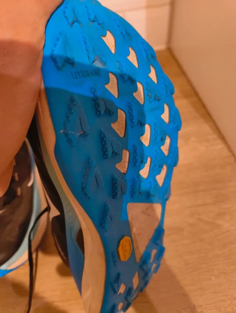 Used Hoka Tecton X3 bike — image 5 of 6