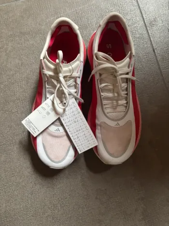 Gebrauchtes Adidas Hyperboost Edge Running Shoes