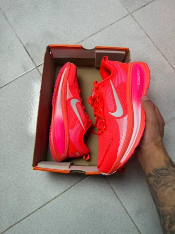 Nike Vomero 18 Running Shoes de segunda mano