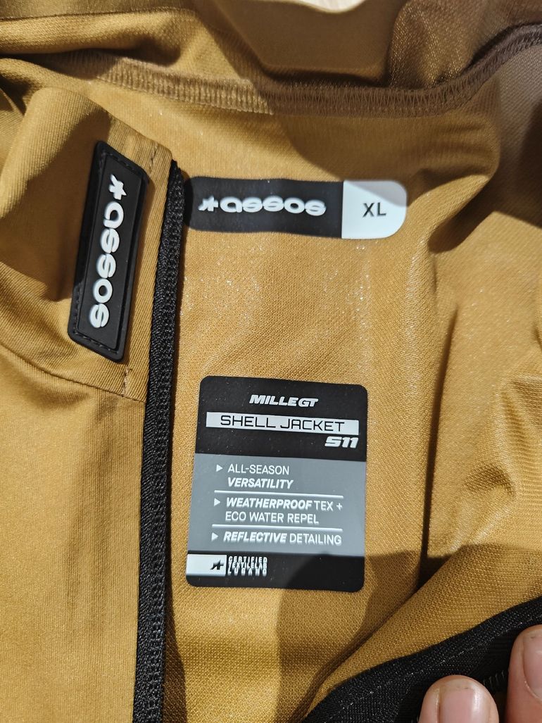 Used Assos Mille GT Shell Jacket 2025 bike — image 2 of 4