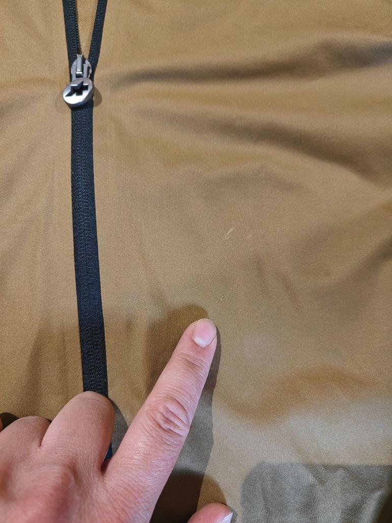 Used Assos Mille GT Shell Jacket 2025 bike — image 3 of 4