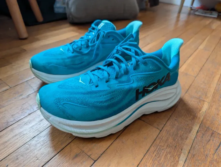 Hoka Clifton 10 Wide bike usato — immagine 2 di 7