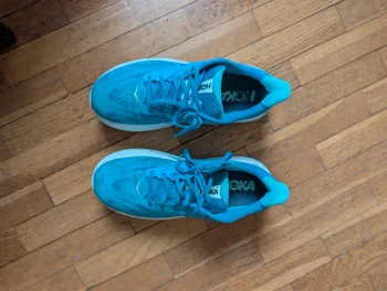 Hoka Clifton 10 Wide bike usato — immagine 4 di 7