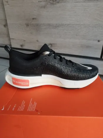 Nike Zoomx Invincible Run 3 bike d'occasion — image 10 sur 15
