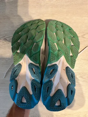 Hoka Clifton bike usato — immagine 5 di 9