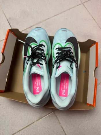 Nike Zoom Fly 6 bike d'occasion — image 2 sur 8