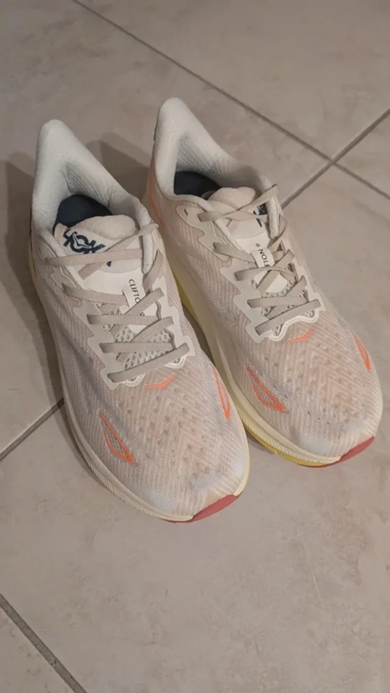 Used Hoka Clifton 9 bike — image 3 of 7