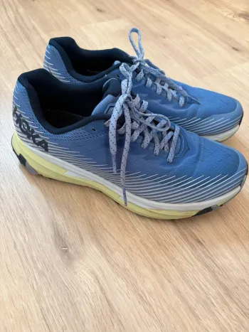 Used Hoka Torrent 2 Running Shoes