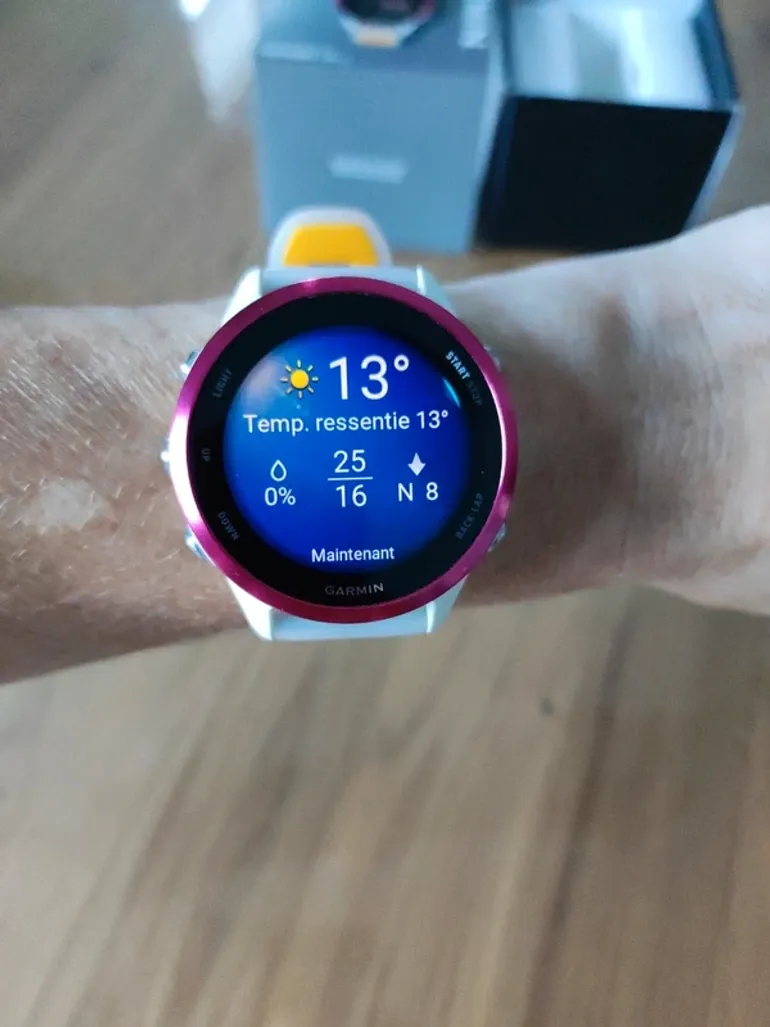 Używany Garmin Forerunner 570 bike — zdjęcie 2 z 6