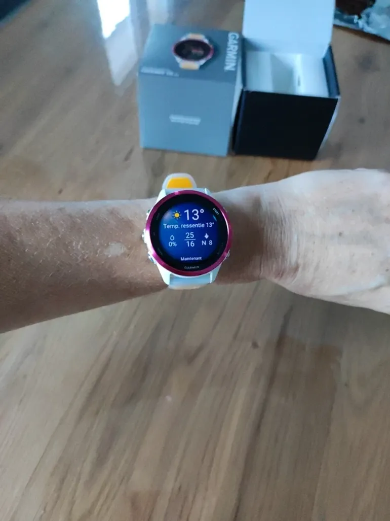 Używany Garmin Forerunner 570 bike — zdjęcie 3 z 6