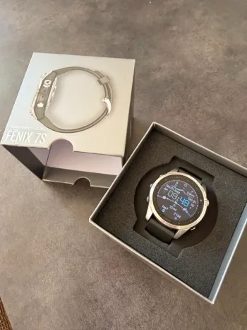 Used Garmin Fenix 7S bike — image 5 of 5