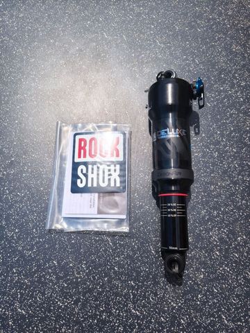 Brugt RockShox Deluxe Ultimate RCT 210x55 Rear Suspension