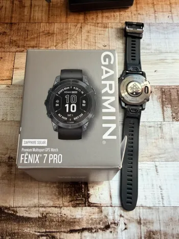 Garmin fenix 7 pro sapphire solar bike d'occasion — image 3 sur 5
