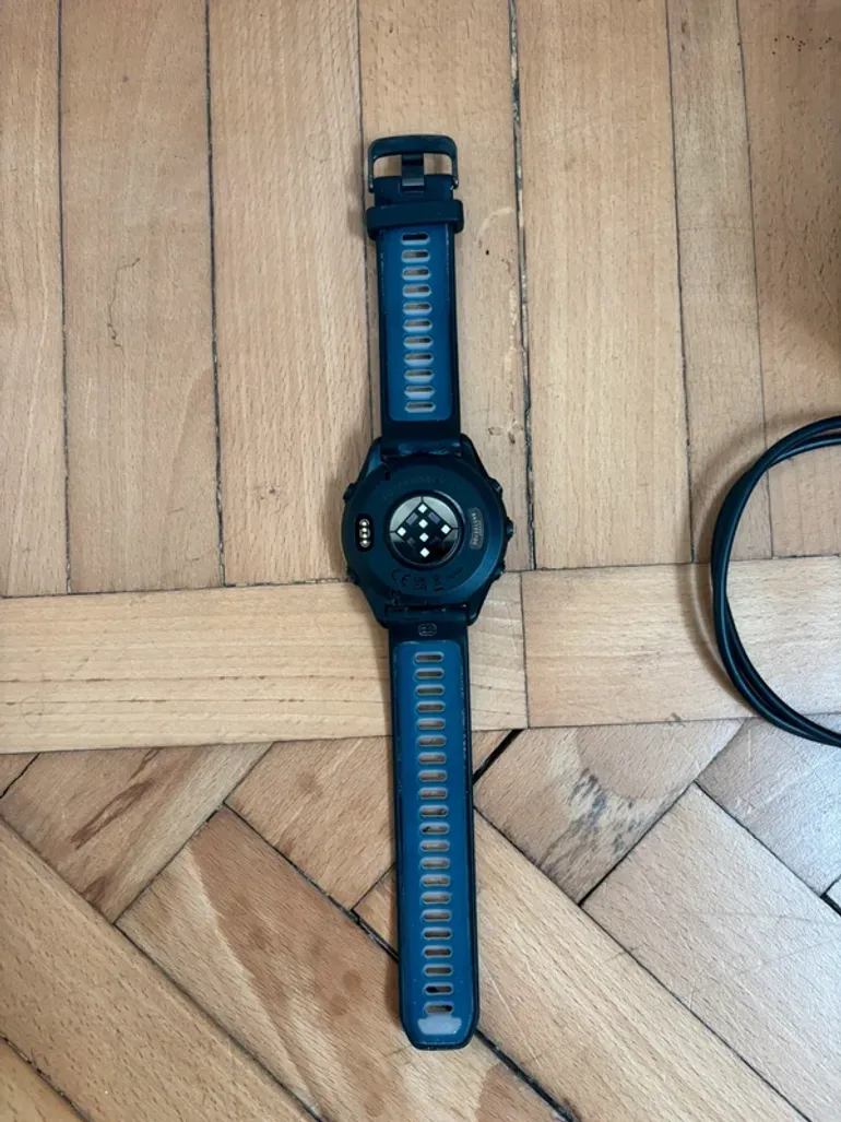 Used Garmin Forerunner 970 bike — image 2 of 6
