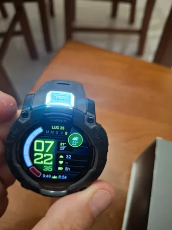 Used Garmin Instinct 3 AMOLED 50 mm bike — image 6 of 11