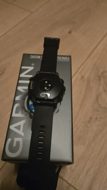 Použité Garmin Forerunner 645 Music bike — obrázek 2 z 5