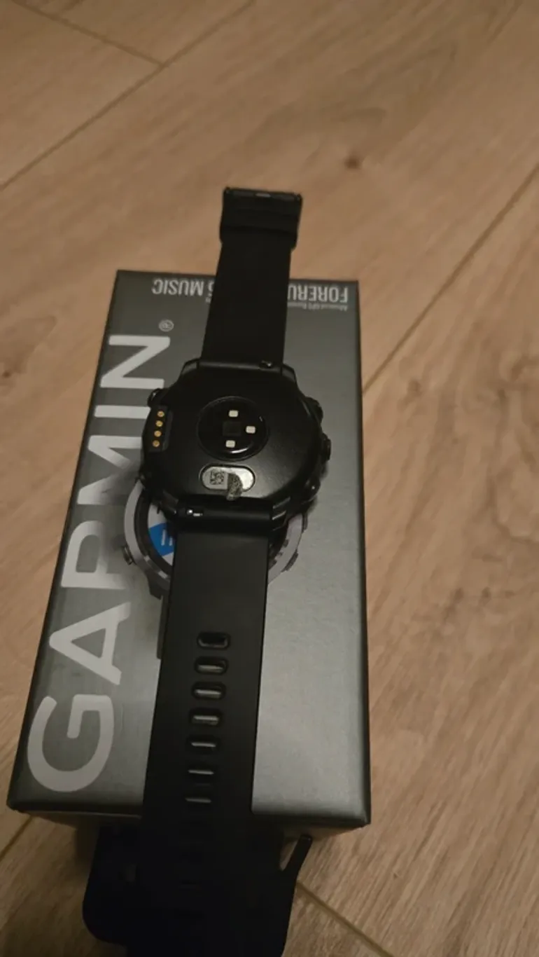 Použité Garmin Forerunner 645 Music bike — obrázek 2 z 5