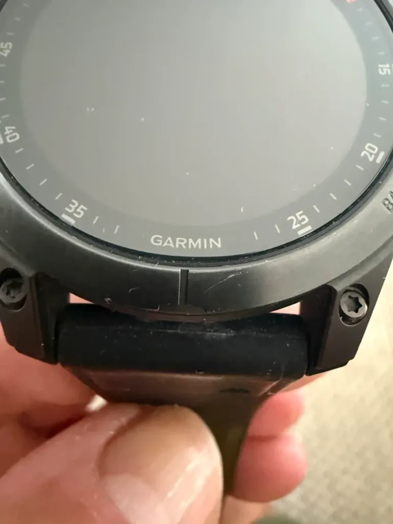 Used Garmin Epix Gen 2 bike — image 9 of 10