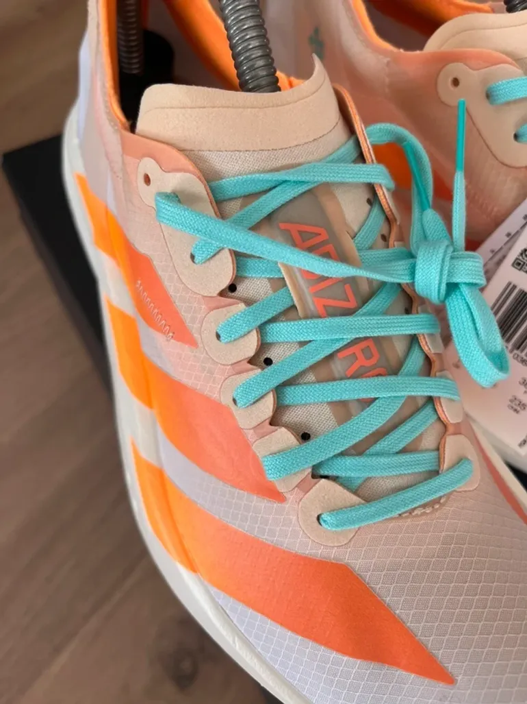 Used Adidas Adizero Adios Pro 4 bike — image 8 of 11