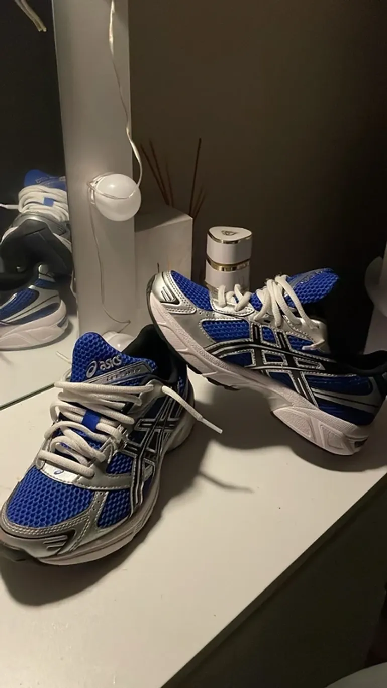 Asics Laufschuhe bike d'occasion — image 2 sur 4