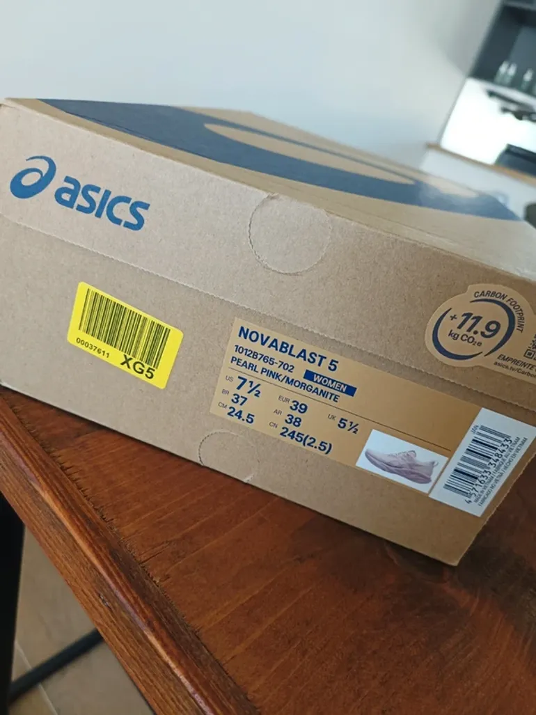 Käytetty Asics Novablast 5 bike — kuva 2 / 6