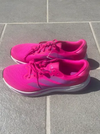 Used Supernova Rise 2 Running Shoes