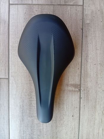 Použité Selle Royal Comfort 2026 Saddles & Seatposts