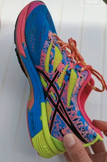 Used Asics Running Shoes bike — image 2 of 10