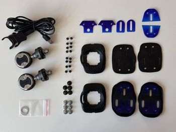 Used Wahoo Powrlink Zero Dual Pedals Drivetrain & Pedals