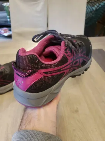 Używany Asics Gel Sonomètre bike — zdjęcie 2 z 15
