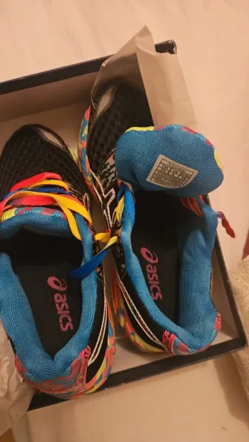 Gebrauchtes Asics Running Shoes bike — Bild 2 von 4