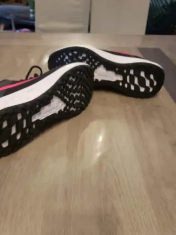 Rose Nike Running Schuhe bike usato — immagine 24 di 30