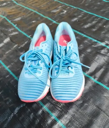 Gebrauchtes Asics DynaFlyte3 Running Shoes
