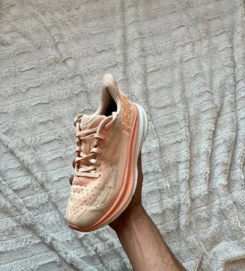 Used Hoka Clifton 9 bike — image 4 of 8