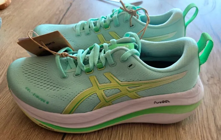 Used Asics Gel Ziruss 9 bike — image 3 of 4