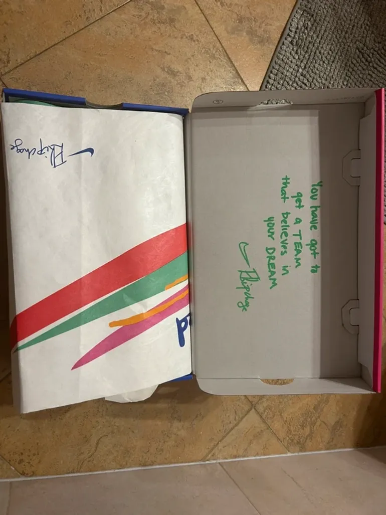 Used Nike ZoomX Vaporfly Next% 4EK bike — image 4 of 6