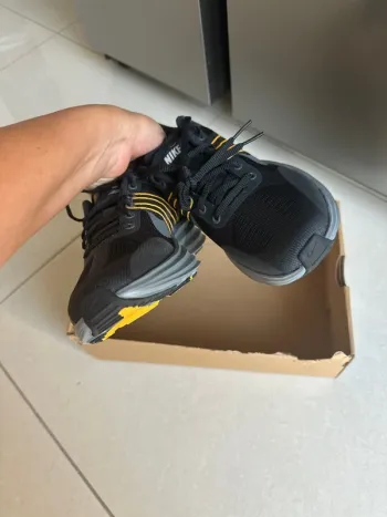 Nike Lunar Roam bike usato — immagine 6 di 7
