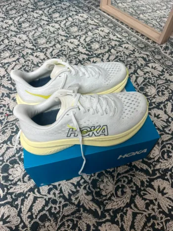 Hoka Mach 6 bike usato — immagine 3 di 4