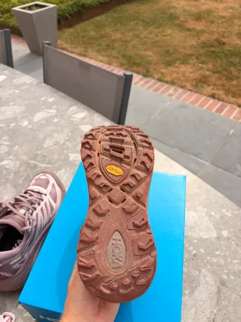 Used Hoka Mafate 2 bike — image 6 of 6