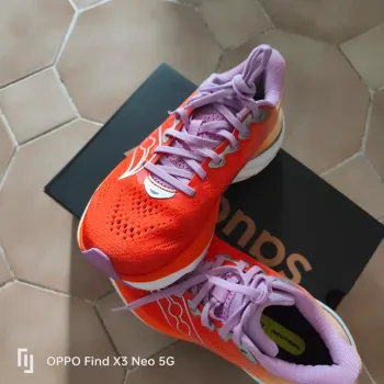 Used Saucony Ride 19 Running Shoes