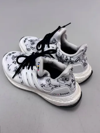 Adidas Ultra Boost Disney Goofy bike d'occasion — image 6 sur 14