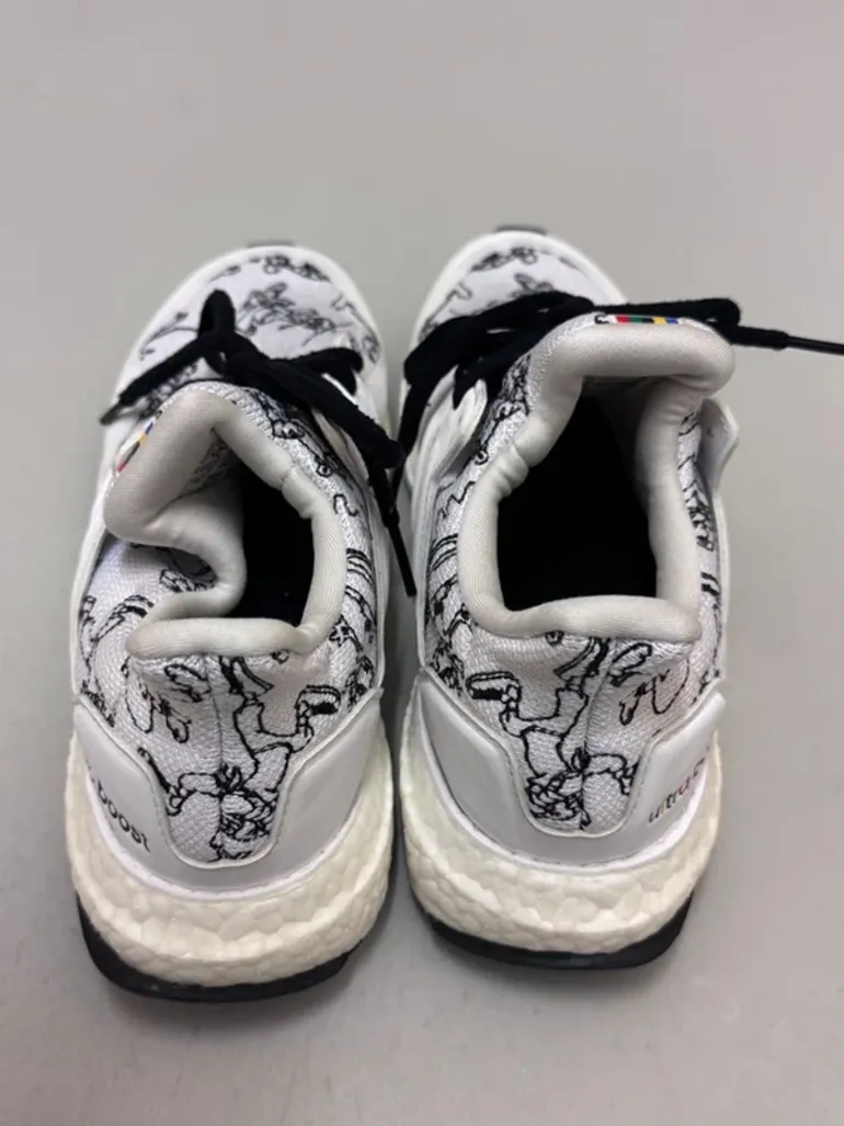 Adidas Ultra Boost Disney Goofy bike d'occasion — image 5 sur 14