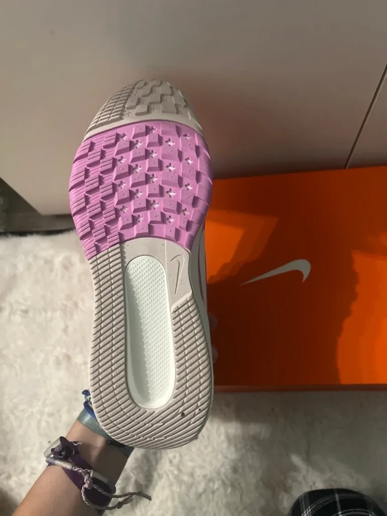 Nike Chaussures bike usato — immagine 4 di 5