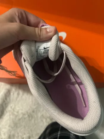 Nike Chaussures bike usato — immagine 3 di 5