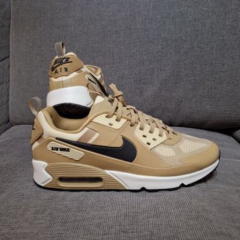 Used Nike Air Max 90 Drift Running Shoes